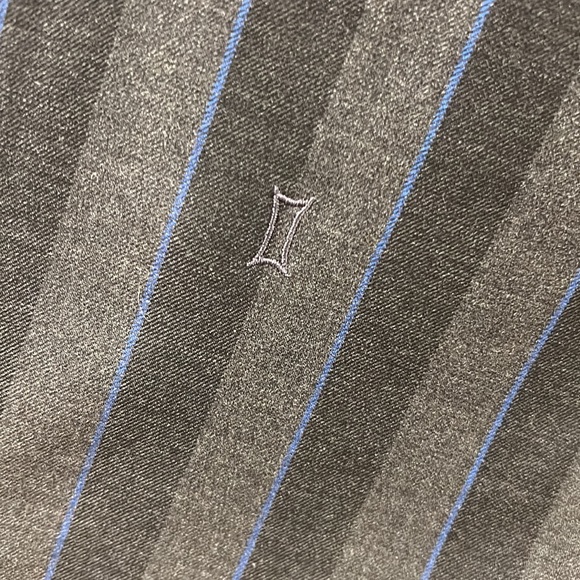 NWT - Kit and Ace, West Coast Fit - Walk the Line Short - Picture 3 of 6